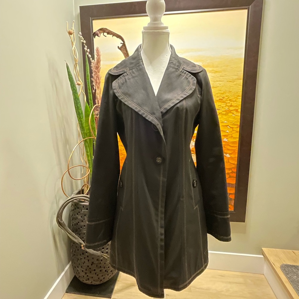 Ladies Guess Coat